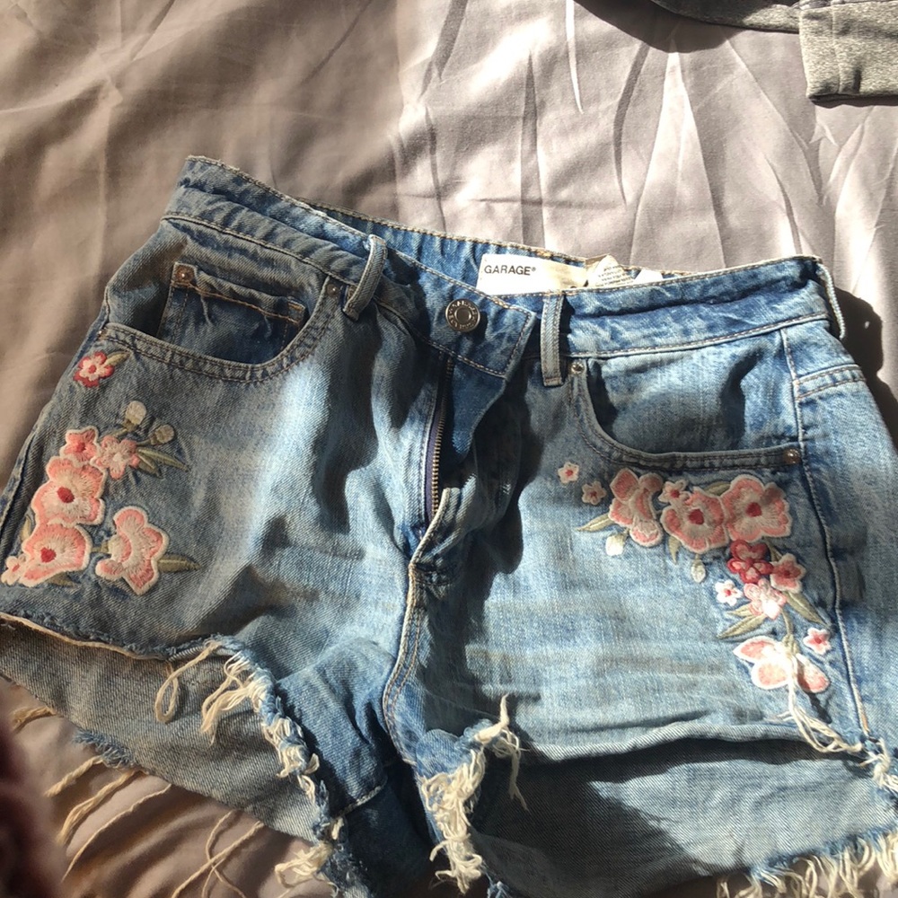Flower shorts